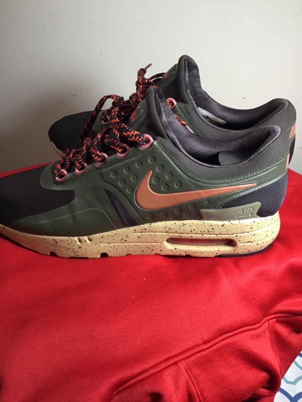 🔥Nike, Air Max Zero, Brown Velvet, used, size 10.5, see photos for details 🔥😎 - Picture 4 of 6